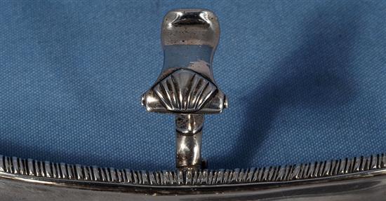 A George III silver snuffer stand, by William Cafe, Length 190mm Weight 7.5oz/235grms